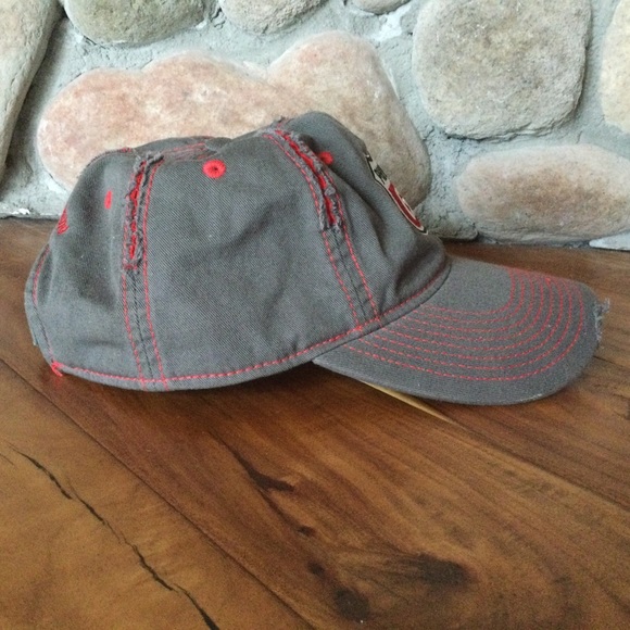 ✔️ Phillips 66 Cap Distressed Turnaround - Picture 2 of 5